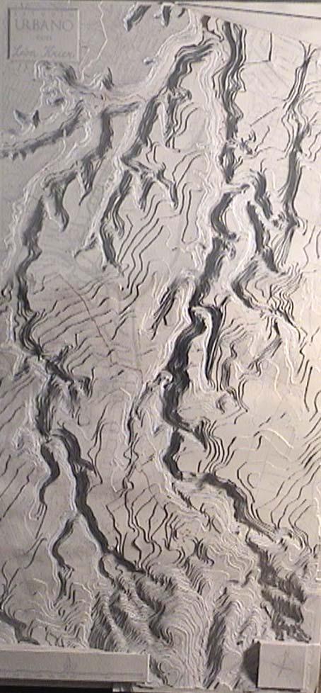 Modelo topográfico a escala